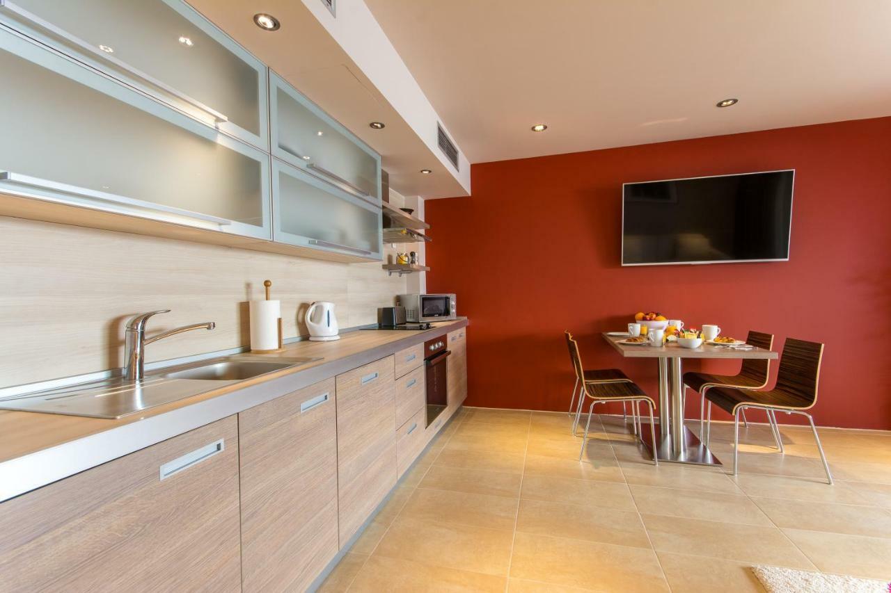 Villa Molunat Apartment Molunat